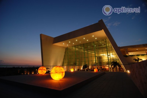 Grand Sirenis Mayan Beach Hotel & Spa