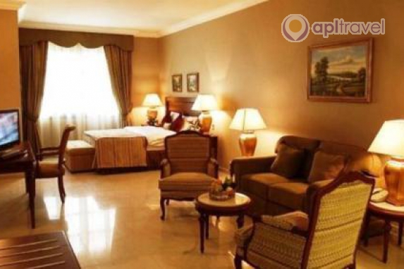 Royal Ascot Hotel