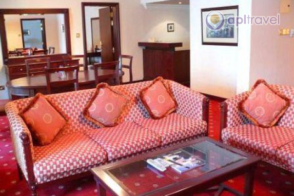 Ascot Hotel