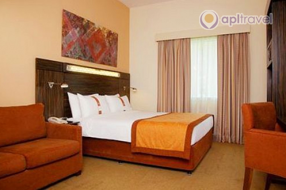 Holiday Inn Express Dubai Jumeirah
