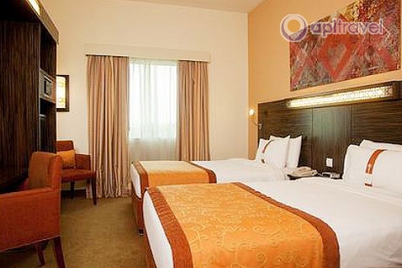 Holiday Inn Express Dubai Jumeirah