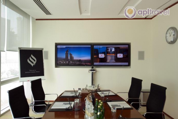 Jumeirah Emirates Towers