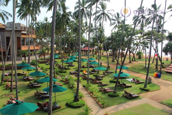 Royal Palms Beach Hotel