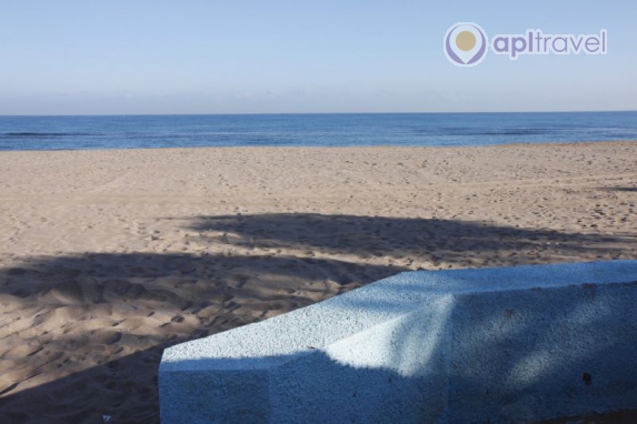 Tsagarakis Beach