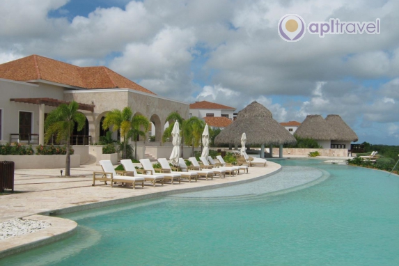 Golden Bear Lodge & Spa Cap Cana