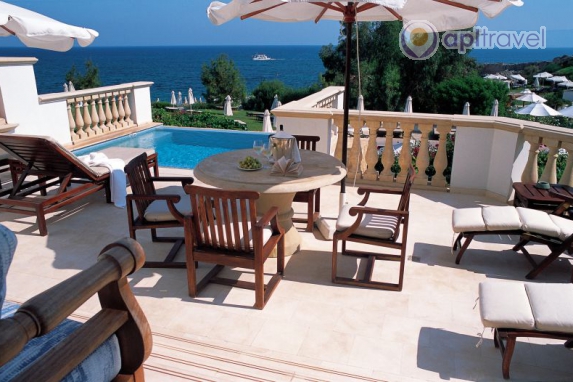 Anassa Hotel