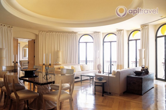 Anassa Hotel
