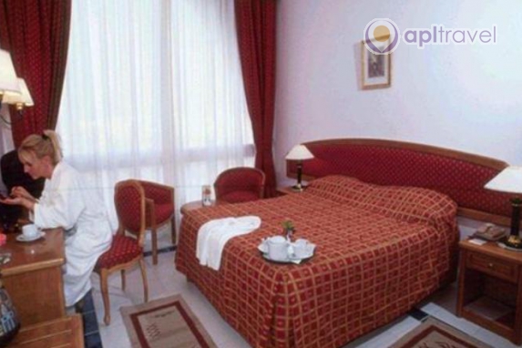 Desert Rose Resort