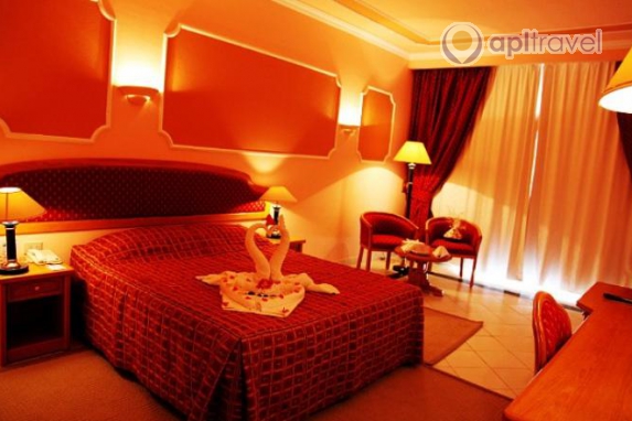 Desert Rose Resort