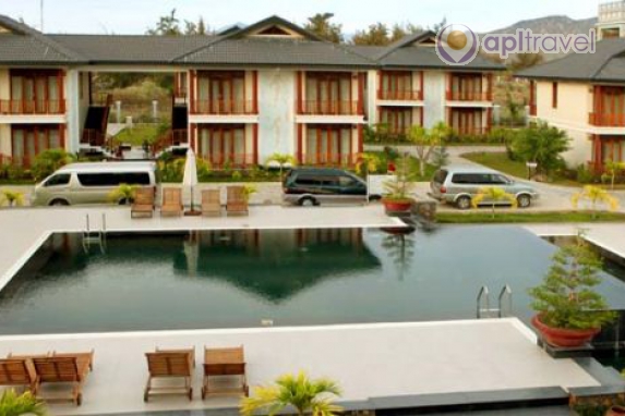 Aniise Villa Resort