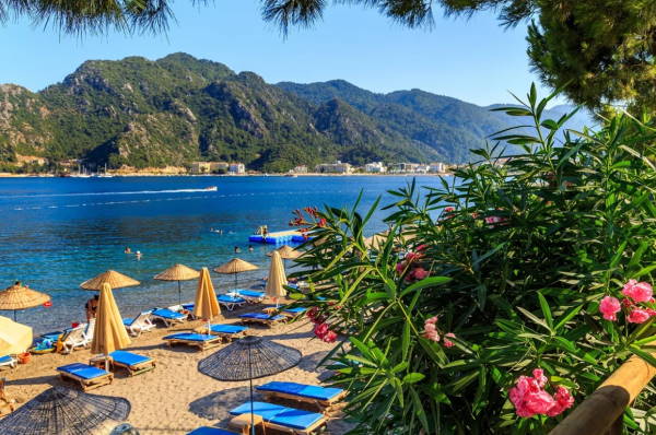 Отдых в Турции во время горящего тура